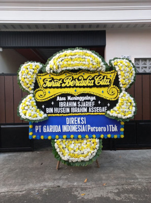 Papan Bunga Duka di Banyubiru